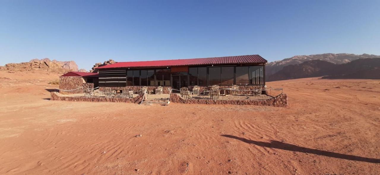 Wadi Rum Bedouin Tour With A Camp Extérieur photo